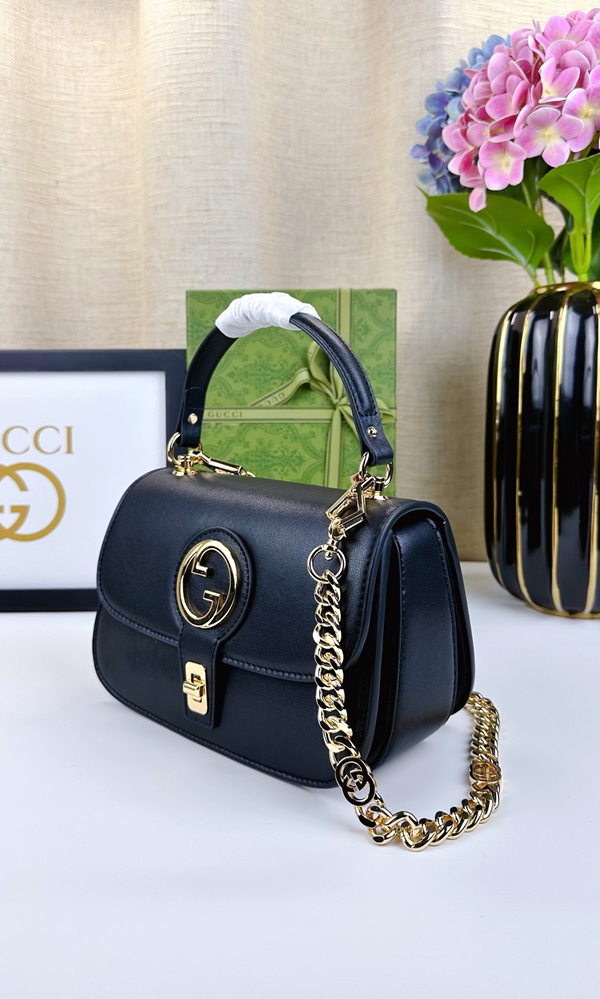 激安グッチバッグコピー側面デザイン